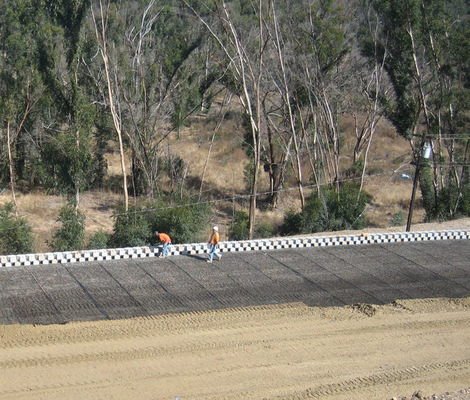 Stratagrid Geogrid SGU120 - 12.5' x 1,440'